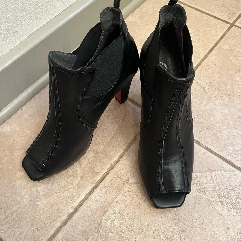Women’s Ankle Boot Heels Size 9